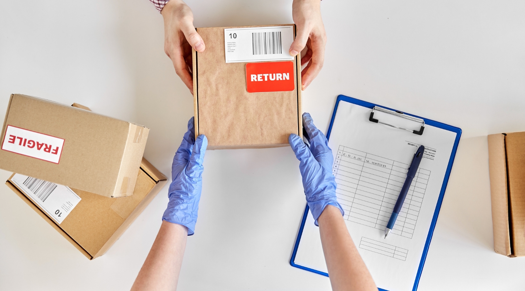 How to Create a Customer-Friendly Return Policy (+ Free Templates)